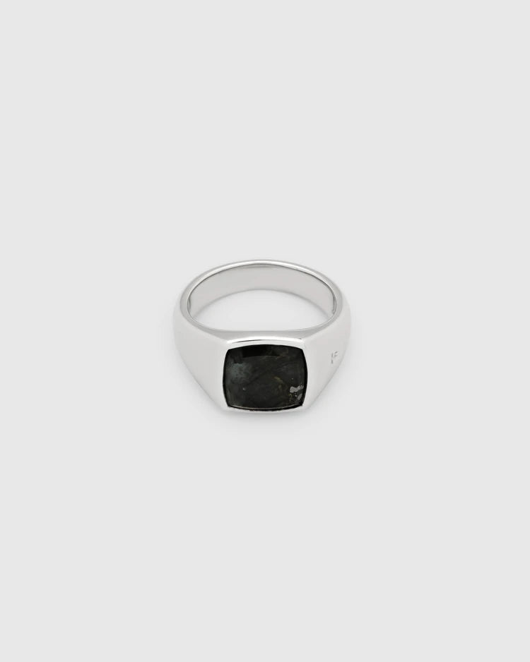 Tom Wood Kay Ring Black Larvikite