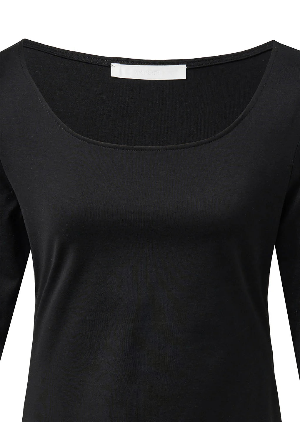 Amomento Scoop Neck Short Sleeve T-shirts - Black