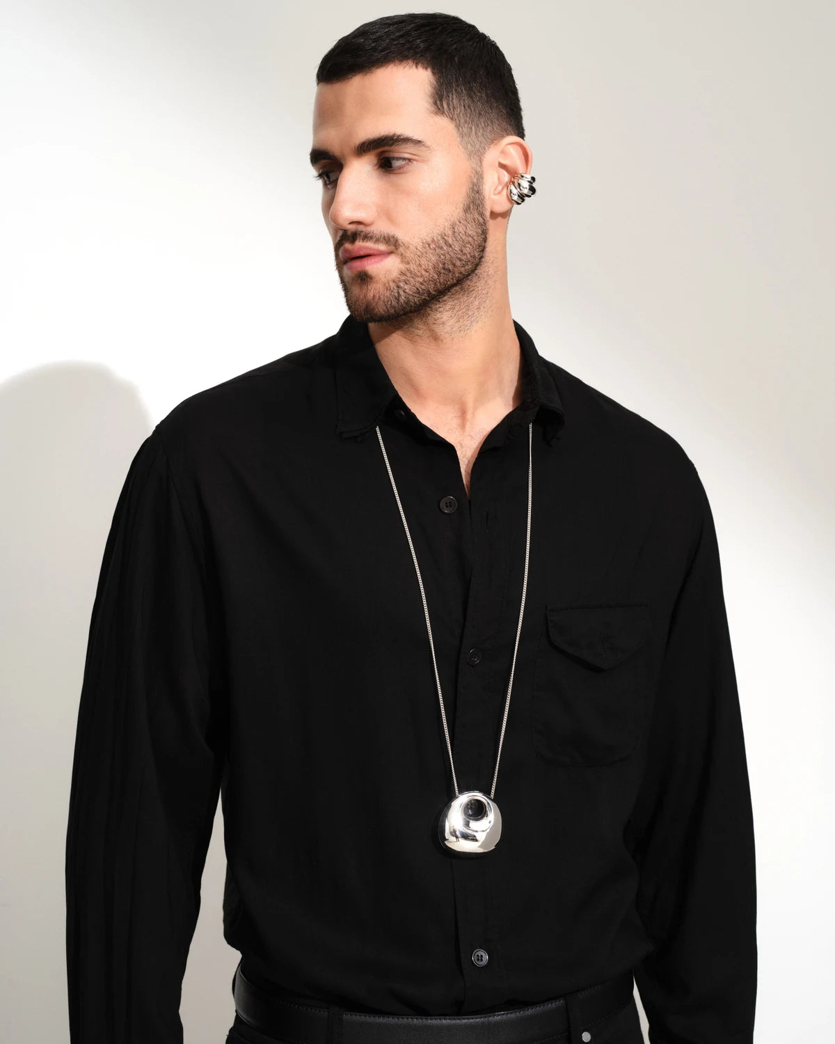 TOMWOOD Bao Ear Cuff Medium