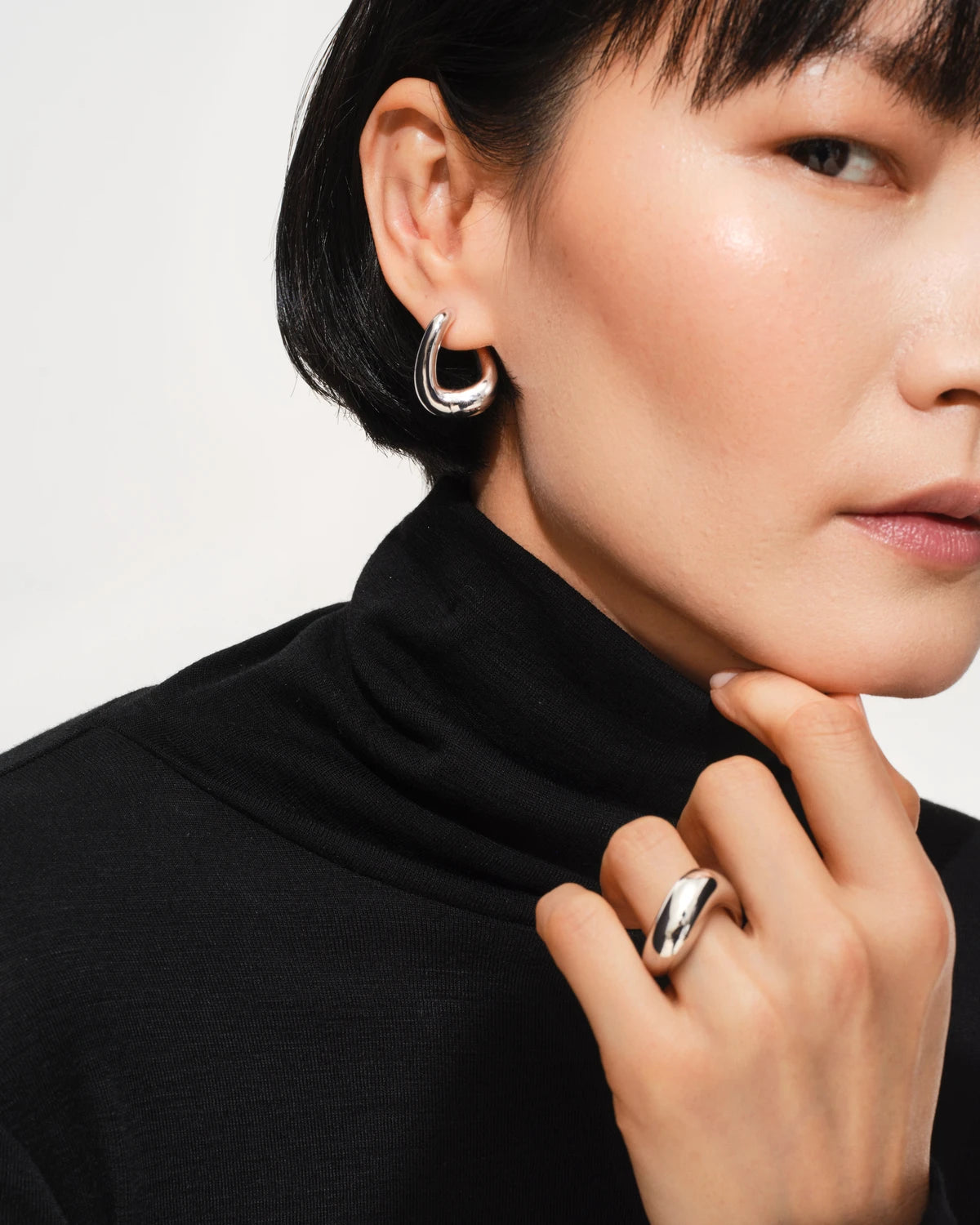 TOMWOOD Twist Hoops