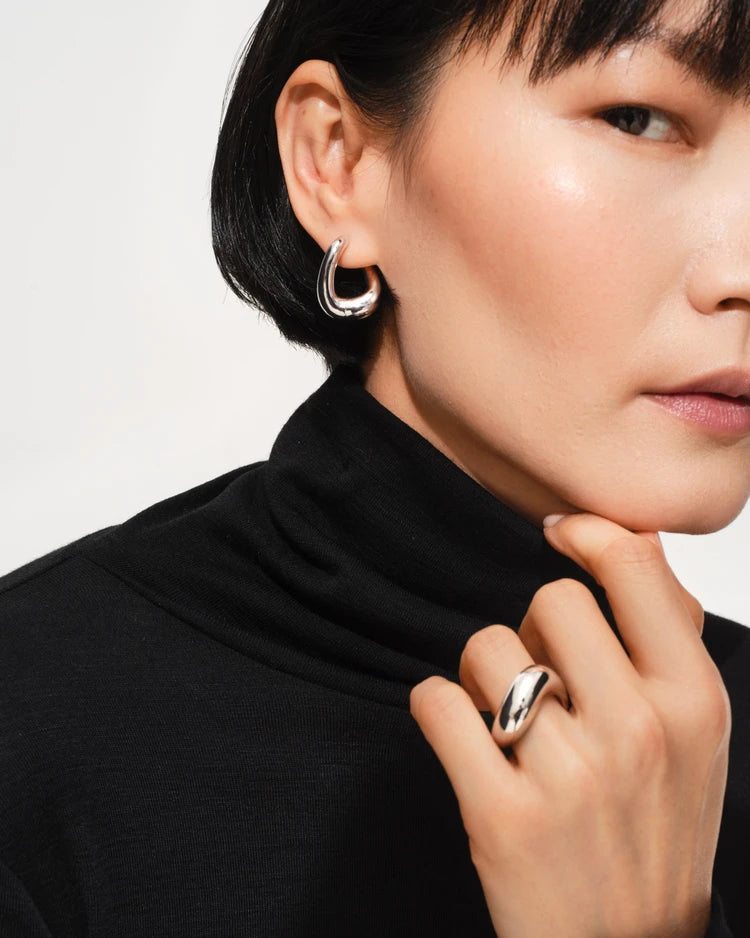 Tom Wood Twist Hoops