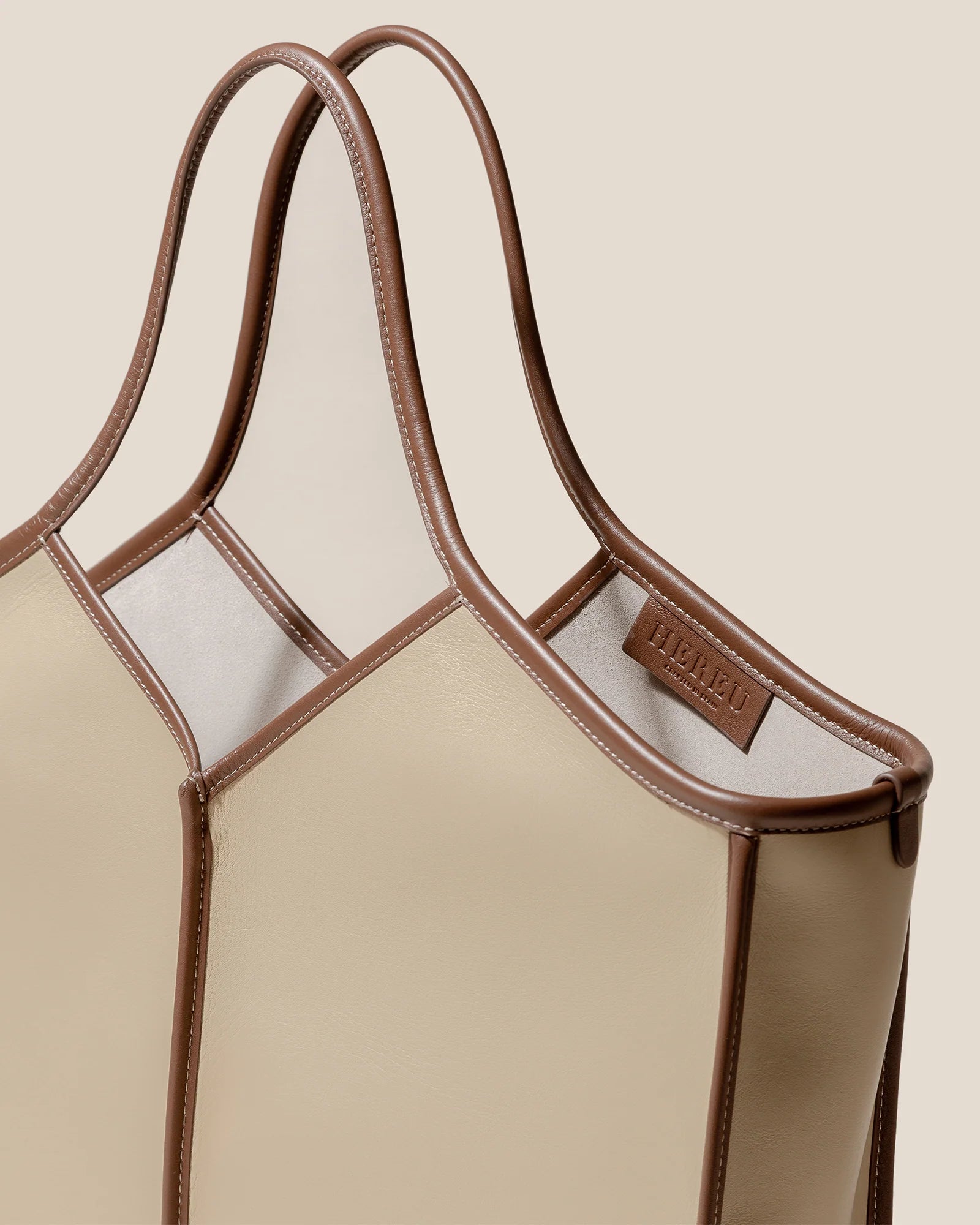 HEREU Calella Squared Medium Leather Tote