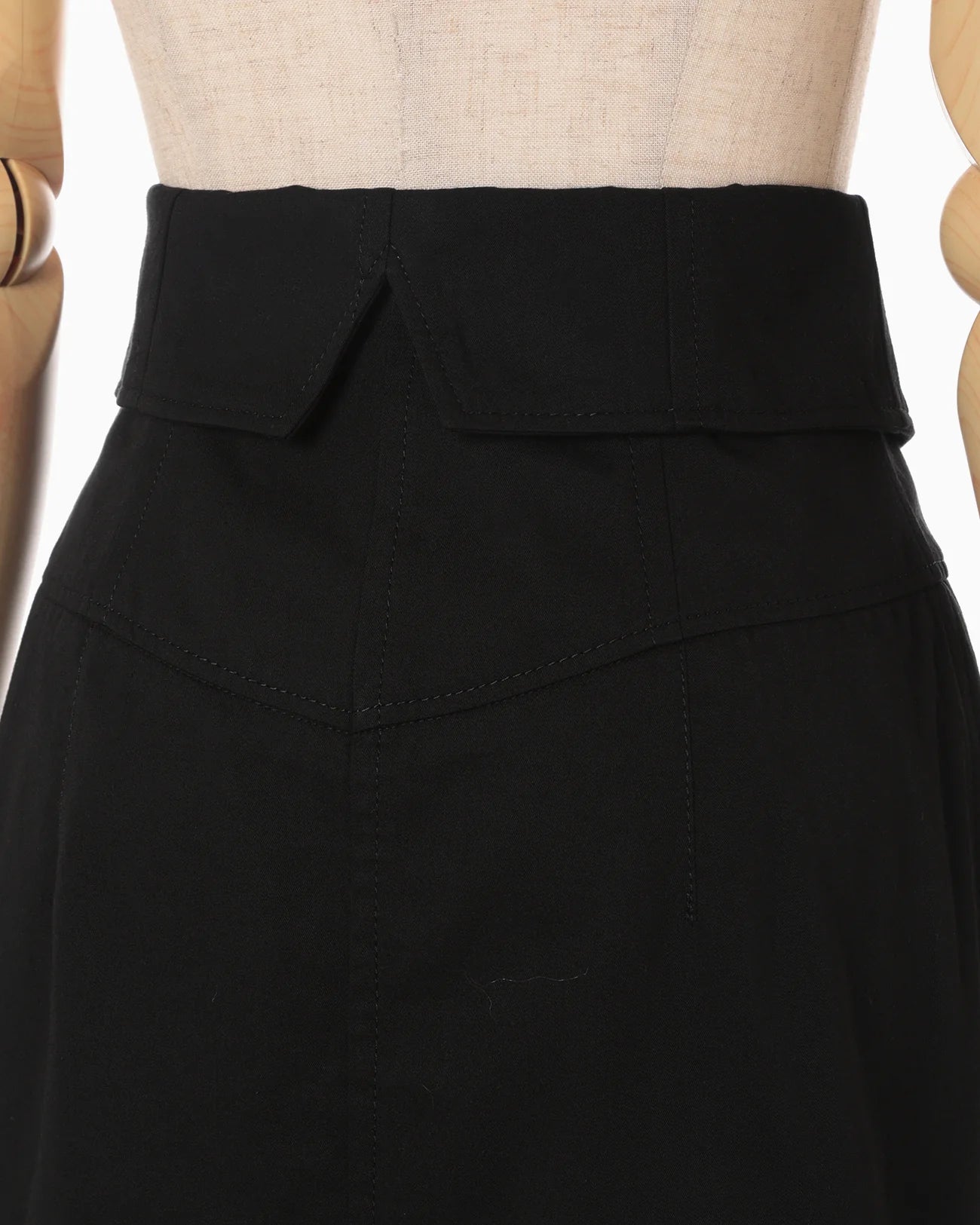 Mame Kurogouchi Organic Cotton Twill Fold-Over Waisted Skirt - Black -SK036