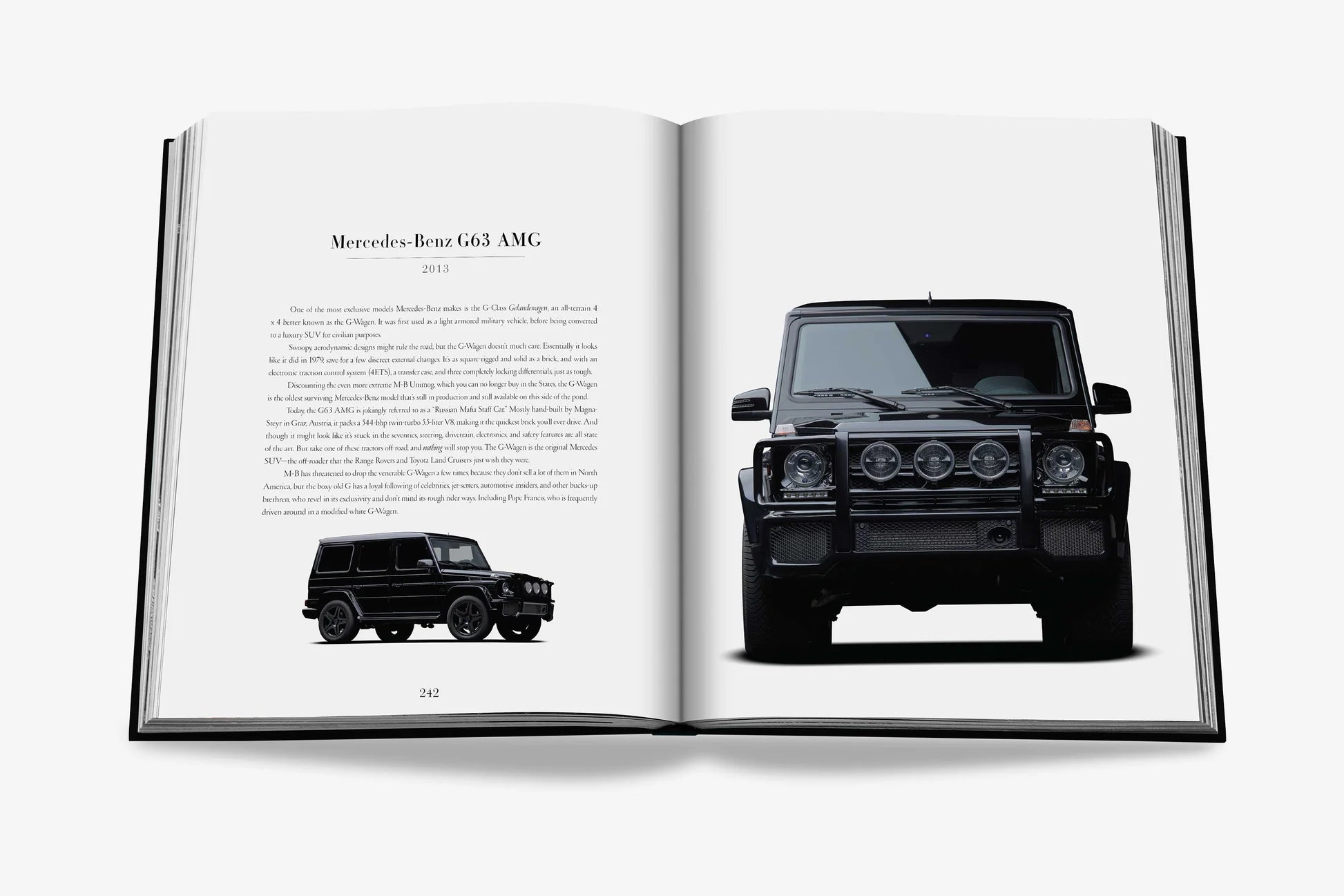 ASSOULINE Iconic : Art, Design, Advertising, and the Automobile