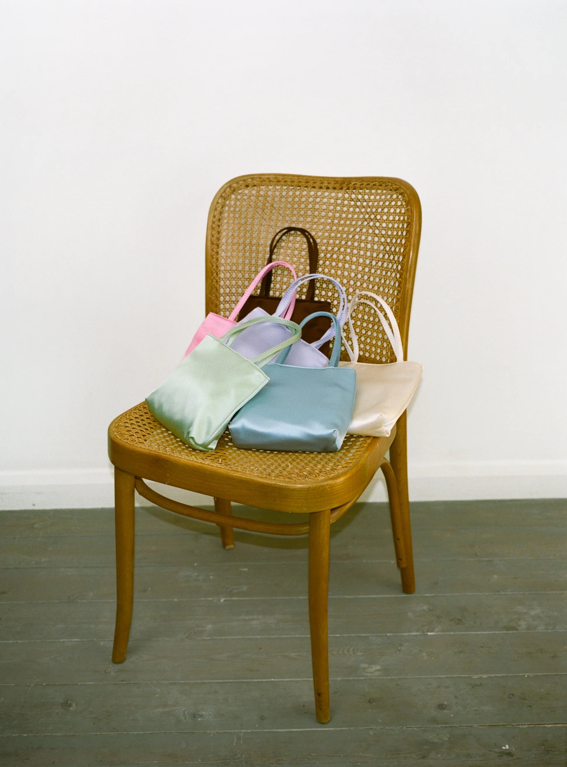 Home of Hai little silk bag light blue